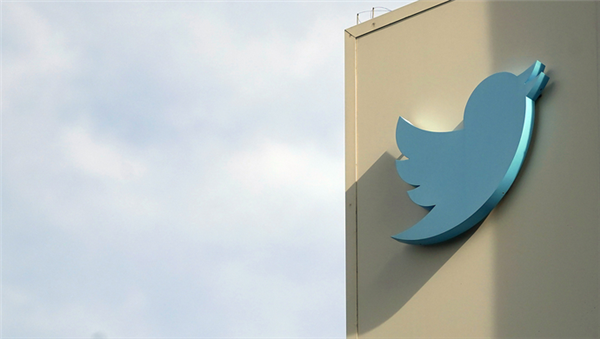 60岁女超人 接任马斯克！推特新任CEO今天提前到岗