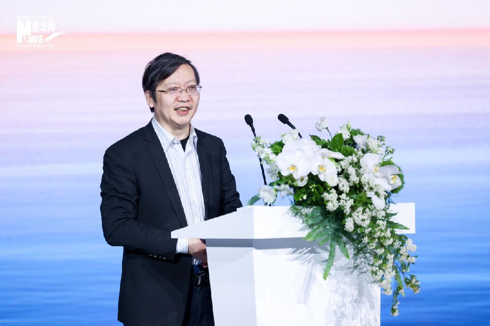 “科技重塑 向新而行” 2025新华网科技创新与产业融合论坛在上海举行 “科技重塑 向新而行” 2025新华网科技创新与产业融合论坛在上海举行