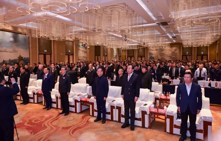 第二届央地合作发展大会在京举行 书画艺术赋能政企融合新篇章(图5) 第二届央地合作发展大会在京举行 书画艺术赋能政企融合新篇章(图5)